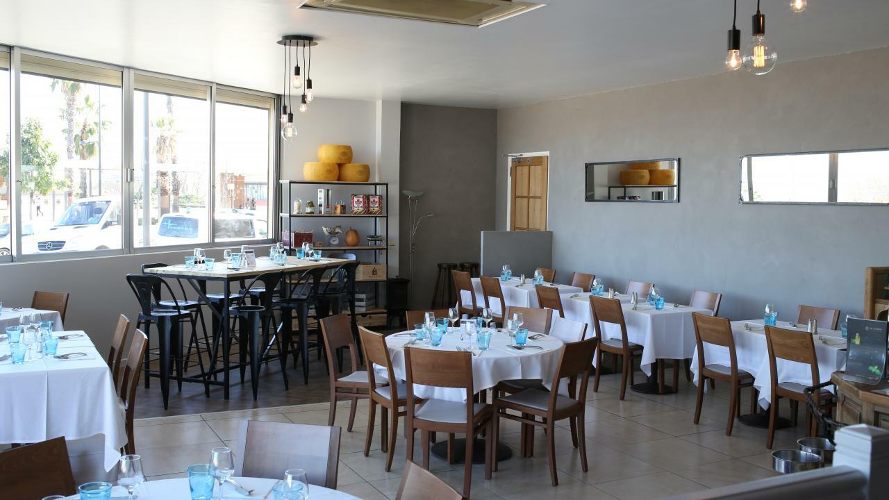 Le Collier Hotel 3*
